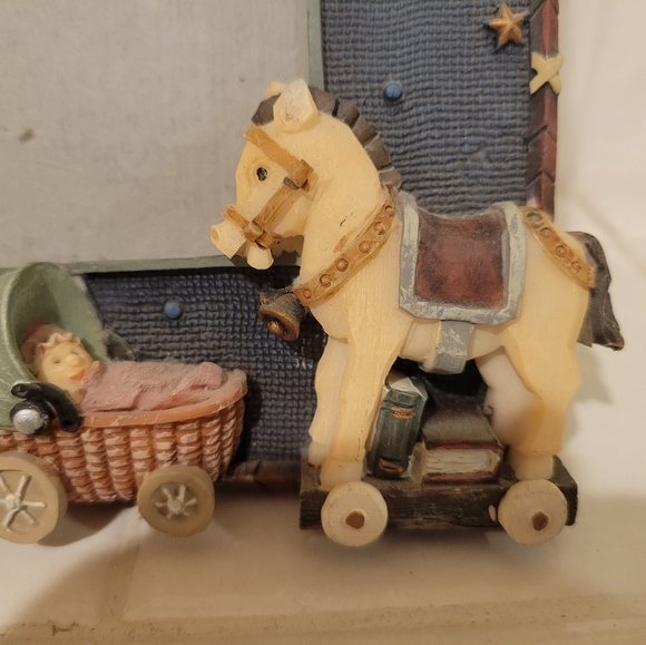 Child/Baby Picture Frame - Picture 3 of 4